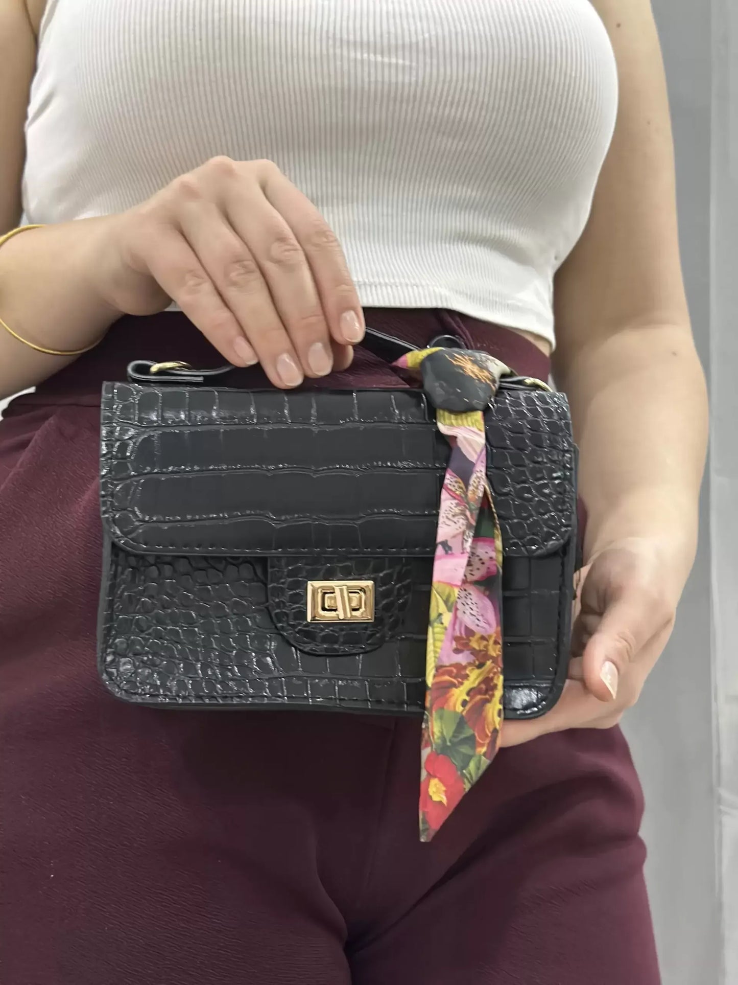 Kadın Kroko Desen Mini El Çantası – Siyah